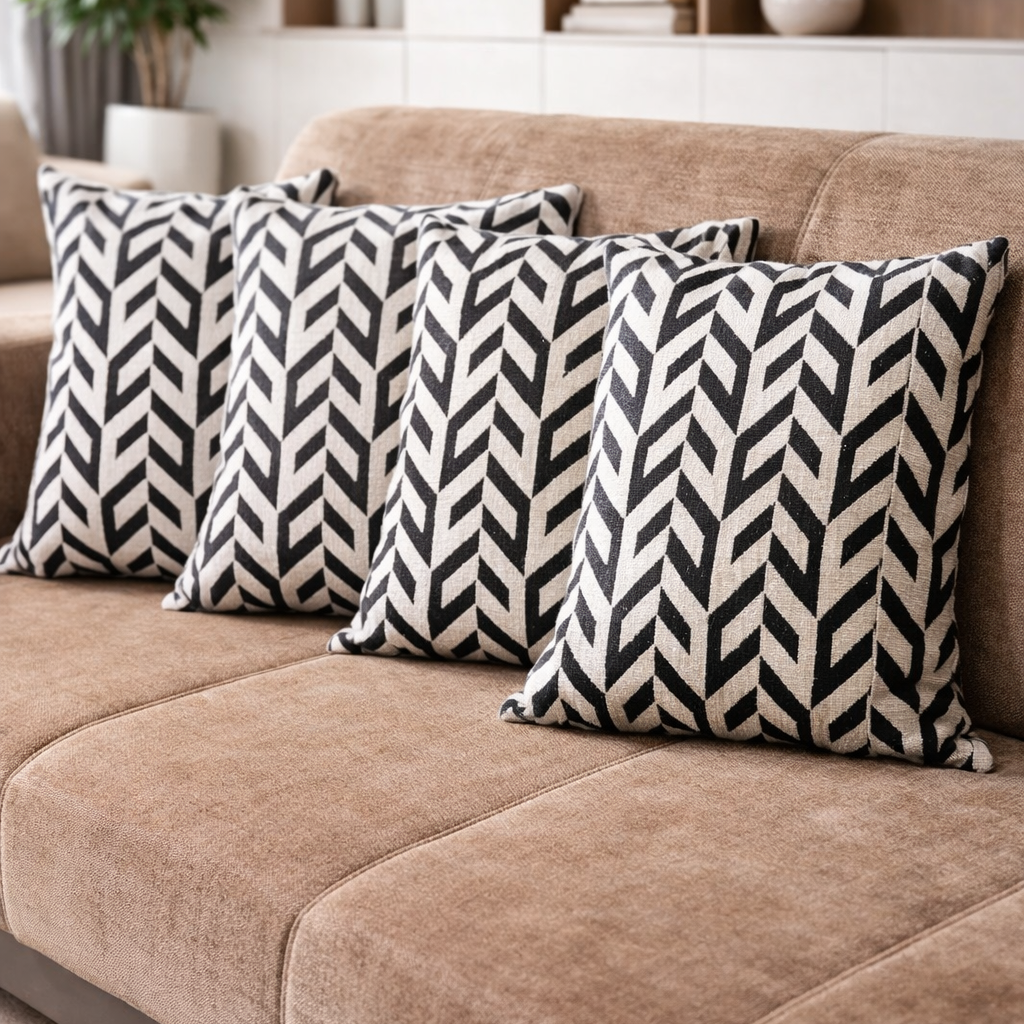 2 Adet 43X43 cm Dijital Baskılı Dekoratif Kırlent Kılıfı - Görsel 4